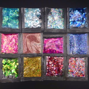 Glitter Olografico Colorato di Alta Qualità in Confezione Piccola per DIY Unghie, Trucco, <span class=keywords><strong>Tatuaggi</strong></span> e Pittura - Product Image 1