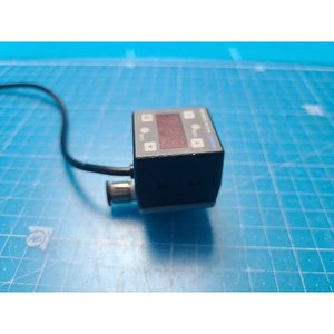 Sensor de Presión Digital KEYENCE AP-21A Usado Como Está, Piezas de Equipos Semiconductores Legados - Product Image 2