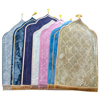 Tapis de prière islamique portable grand tapis de velours rembourré Sajadah épais avec motif imprimé de conception turque pour une utilisation dans les mosquées