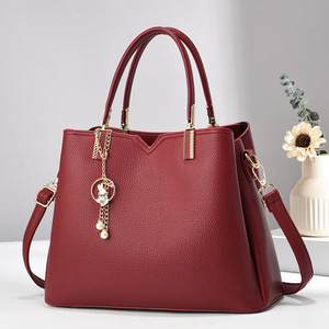 Sacs à bandoulière pour femmes, mode, grande capacité, plusieurs compartiments, pendentif en métal, fermeture éclair, sacs messagers, Rohorse Roromall - Product Image 3