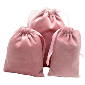 Pochette à cordon en velours luxueuse et douce personnalisée, sac anti-poussière confortable pour chaussures, vêtements et sacs à main avec logo - Product Image 1