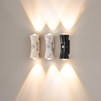 Nouvelle Lampe Murale LED Rechargeable à Détection de Mouvement et Induction Magnétique 2026 pour Chevet, Chambre, Maison et Hôtel