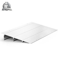 Rampe de seuil de porte d'entrée en alliage d'aluminium en métal à grande hauteur portable pour portes de fauteuil roulant marches escaliers
