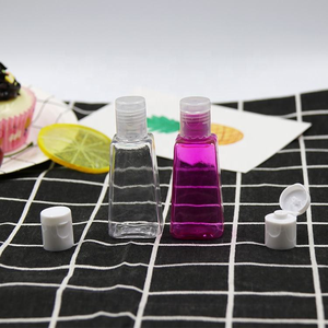 Mini bouteilles transparentes 30ml 1oz bouteille trapézoïdale à rabat logo personnalisé bouteille en plastique de gel liquide pour soins de la peau sérum lotion shampooing - Product Image 6