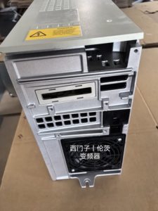 ชุดควบคุมมอเตอร์ไฟฟ้ากระแสสลับแบบรวมขนาดกะทัดรัด รุ่น 6SE70226EC61 พร้อมเบรกเกอร์สำหรับระบบควบคุม รุ่น 6SE7022-6EC61 - Product Image 6