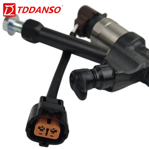 ¡Gran oferta! Nuevas piezas de motor diésel: Inyector Common Rail <span class=keywords><strong>095000</strong></span>-<span class=keywords><strong>5215</strong></span> <span class=keywords><strong>095000</strong></span>-5216 <span class=keywords><strong>095000</strong></span> <span class=keywords><strong>5215</strong></span> 23670-E0351 - Product Image 3
