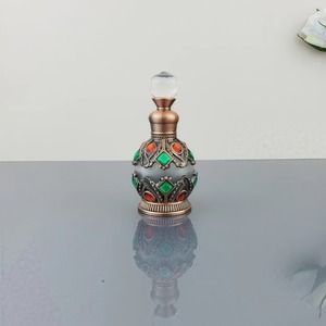 Flacone di Profumo in Lega Metallica da 15ml Stile Arabo Retrò, Bottiglia in Vetro per Oli Essenziali, Decorazione Classica per la Casa - Product Image 3