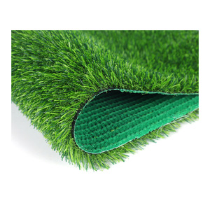 Césped Artificial, Alfombra de Césped con Respaldo Verde, Fácil Instalación, Uso en Exteriores - Product Image 1