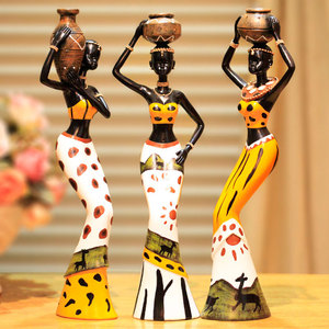 Set di 3 Statuette Femminili Africane in Resina Personalizzate, Decorazioni per la Casa, Regalo, Figurine di Donne Africane - Product Image 1