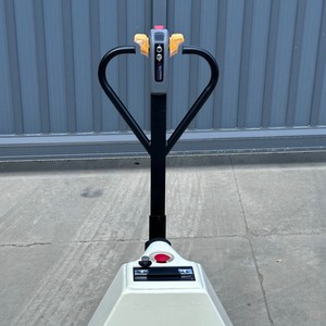 Transpallet Elettrico da 1-2 Tonnellate con Batteria agli Ioni di Litio per Movimentazione Merci, Transpallet Elettrico Li-ion con Funzione di Carica e Scarica - Product Image 2