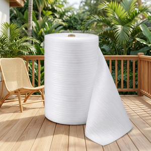Rollo de Espuma de Polietileno Multiusos con Amortiguación para Protección de Paneles de Pared y Pisos - Product Image 1