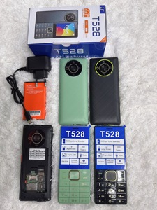 Nhà Máy Giá người cao niên điện thoại với lớn 1800mAh pin và bàn phím lớn mở khóa GSM tri-sim thẻ tính năng SOS và FM - Product Image 5