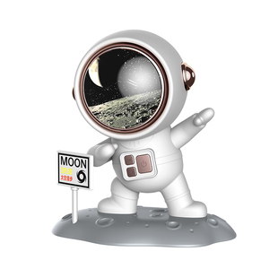 Cool Astronaut <strong>Design</strong> Portable Intelligent Wireless for Bluetooth <strong>Speaker</strong> with Stereo <strong>Subwoofer</strong> Sound <strong>Box</strong> for Parties