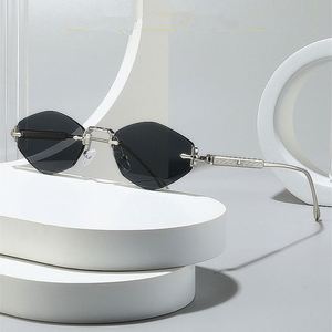 2026 Custom Logo Fashion Men Women Metal Shades Sun Glasses UV400 Small Frame Polygon <b>Sunglasses</b> - Product Image 2
