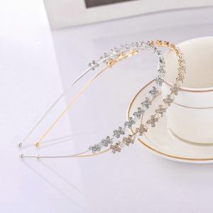 عصابة رأس معدنية ذهبية للنساء لامعة من حجر الراين طوق شعر نسائي أنيق عالي الجودة زهرة عصابة شعر - Product Image 4