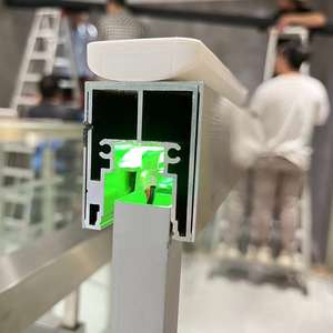 Barandilla de vidrio <span class=keywords><strong>LED</strong></span> templado para exteriores, barandilla de cubierta de piscina de aluminio con luz <span class=keywords><strong>LED</strong></span> sin marco para balcón, Canal en U - Product Image 5