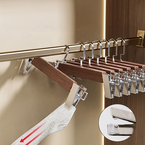 Neue Rutschfeste Holz-Kleiderbügel mit Clips Spritzgegossen für Kleiderschrank & Küche Hosen Jeans Röcke Socken - Product Image 3