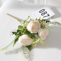 Bouquet de pivoines artificielles à cinq têtes en tissu de soie, arrangement floral romantique et rêveur pour la décoration intérieure et accessoires de photographie
