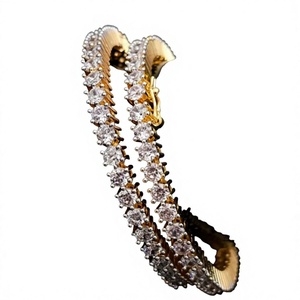 Bracelet tennis plaqué or avec pierres de zircon rondes serties griffe, bijoux classiques pour femme pour les soirées - Product Image 2