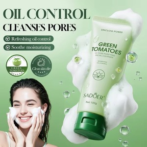 Nettoyant à l'argile clarifiant les pores à la tomate verte VC – Nettoyage en profondeur, affine les pores, lisse et hydrate la peau délicate du visage - Product Image 2