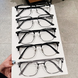 แว่นตาผู้ชายทรงสี่เหลี่ยมครึ่งกรอบ รุ่น H16178 เลนส์ป้องกันรังสียูวี AC P3 16178 ผลิตที่ไถโจว - Product Image 2