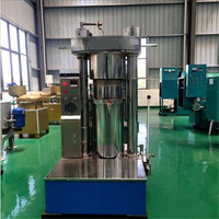 Presse à huile de pin hydraulique multifonctionnelle, extracteur d'huile vertical pour le traitement d'huiles de noix de haute qualité