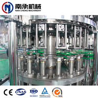 Machine de remplissage de fabrication de vin mousseux de bouteille en verre de prix de gros de haute qualité en Chine/équipement d'embouteillage d'alcool de Champagne