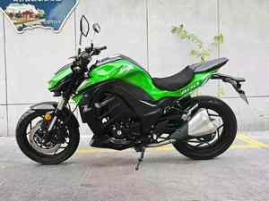 Motocicletta Kawasaki N19 Python Z1000 Cruiser 400CC con Motore Dinamico per Uso Urbano e Fuoristrada, Alimentazione a Benzina - Product Image 3
