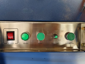 Máquina <span class=keywords><strong>Flejadora</strong></span> Vertical Semiautomática Móvil Modelo DBA-1300A para Paletas de PP/PET, Cajas y Cartones, en Venta - Product Image 6