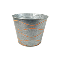 Pot de fleurs en métal galvanisé avec des lignes ondulées turquoise en relief, seau à plantes vintage en étain conique, pot à plantes en fer rustique