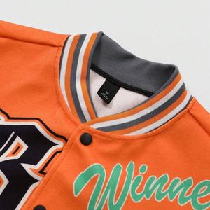 Chaqueta de Béisbol Vintage para Hombre, Estilo Letterman, con Letras Personalizadas Bordadas, Diseño Gráfico Impreso, Chaqueta Varsity - Product Image 2