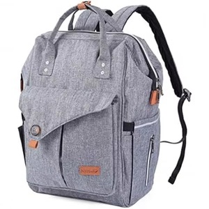 Muestra gratuita: Mochila impermeable para pañales de bebé, bolsa multiusos plegable con puerto USB, bolsa de pañales al por mayor - Product Image 5