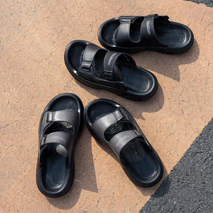 Nouvelles sandales tendance pour hommes été 2025, respirantes, légères, à semelle épaisse, pour la plage et les activités de plein air - Product Image 1