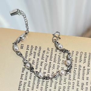 Bracelet en perles d'eau douce naturelles de conception originale, vente en gros du fabricant, nouvelle mode, chaîne fine et bracelet à maillons, livraison - Product Image 5