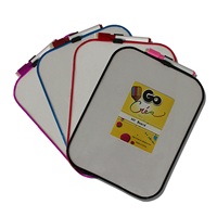 Tableau blanc magnétique double face Bonvada BV-LP100 avec cadre en plastique compact et impression couleur pour le dessin et le gribouillage des enfants