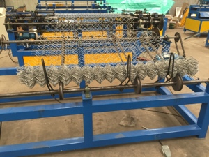 Machines à maillons de chaîne à grande vitesse entièrement automatiques <span class=keywords><strong>pour</strong></span> gabions de contrôle des inondations | Treillis métallique renforcé <span class=keywords><strong>pour</strong></span> le génie civil - Product Image 3