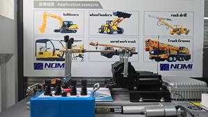 Télécommande de grue de chantier, 4 joysticks, moteurs, étanche IP68, portée de 225 m (personnalisable à 5 km), réponse de 20 ms - Product Image 6