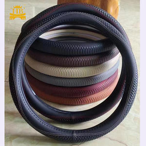 Usine Nouveaux Designs Volant Couvre PU Cuir Cadeaux pour <span class=keywords><strong>Voiture</strong></span> Couverture Volant - Product Image 2