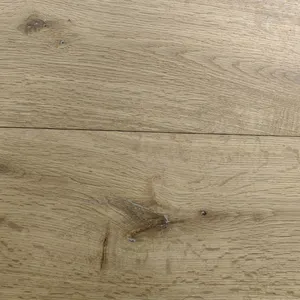 Suelo de madera de roble natural de 10mm de espesor Suelo de ingeniería de roble blanco europeo liso