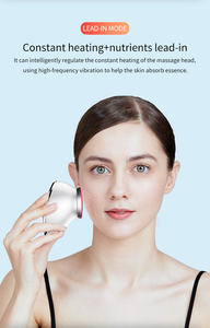Brosse nettoyante chauffante pour le visage rechargeable par USB avec silicone souple et modes d'intensité multiples pour une exfoliation douce - Product Image 5