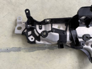 95B805931G 95B805931A Barre de support de radiateur d'origine d'occasion, garantie d'installation, barre de liaison supérieure pour Porsche Macan 2015-2024 - Product Image 4