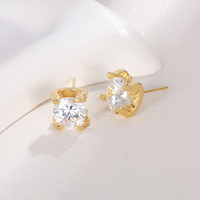 KAVNAR Boucles d'oreilles minimalistes en zircon 3A, tige en argent 925, boucles d'oreilles de luxe tendance pour femmes