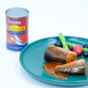 OEM 155g Directement d'usine Maquereau en conserve avec chili à nageoires aromatisé Meilleurs prix pour la variété de maquereaux - Product Image 6