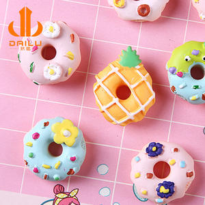 Vente en gros d'ananas personnalisé mat fleur beignet résine amulette bricolage matériaux faits à la main accessoires de coque de téléphone portable - Product Image 1