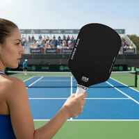 Raquette de pickleball légère en fibre de carbone 3K avec noyau en nid d'abeille PP de 16 mm