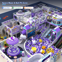 Équipement de jeu souple sur le thème de la station spatiale pour enfants, aire de jeux intérieure avec toboggans néon, piscine à balles planète, carrousel, clé en main pour FEC