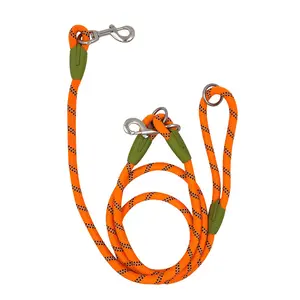Schulterband Hundeleine: Multi-Funktionale Laufleine für Hunde. Über die Schulter getragen für freihändiges Hunde-Gehen und Laufen
