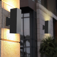 Lampada da Parete Moderna a Cubo per Esterni, Applique a Cilindro LED per Esterni