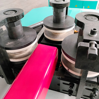 Machine de pliage de profilés industriels polyvalente et robuste avec système de contrôle informatique pour structures métalliques architecturales