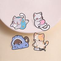 Pin Enamel Calico Kartun dari Paduan Seng, Bros Kerah Bentuk Tidak Beraturan, Lencana Nikel Hitam untuk Pakaian dan Tas Ransel